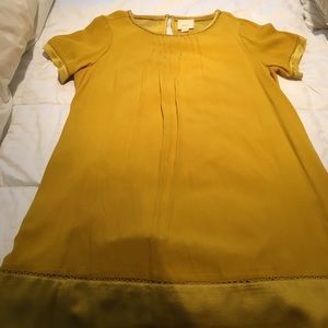 Maeve yellow/gold sheath dress. Size Large.